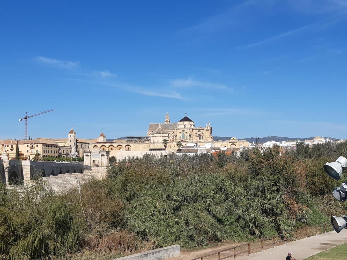 Loft La Calahorra Con Posibilidad De Aparcamiento Pregunta Por El Pack Mas Amor Córdoba Exterior foto