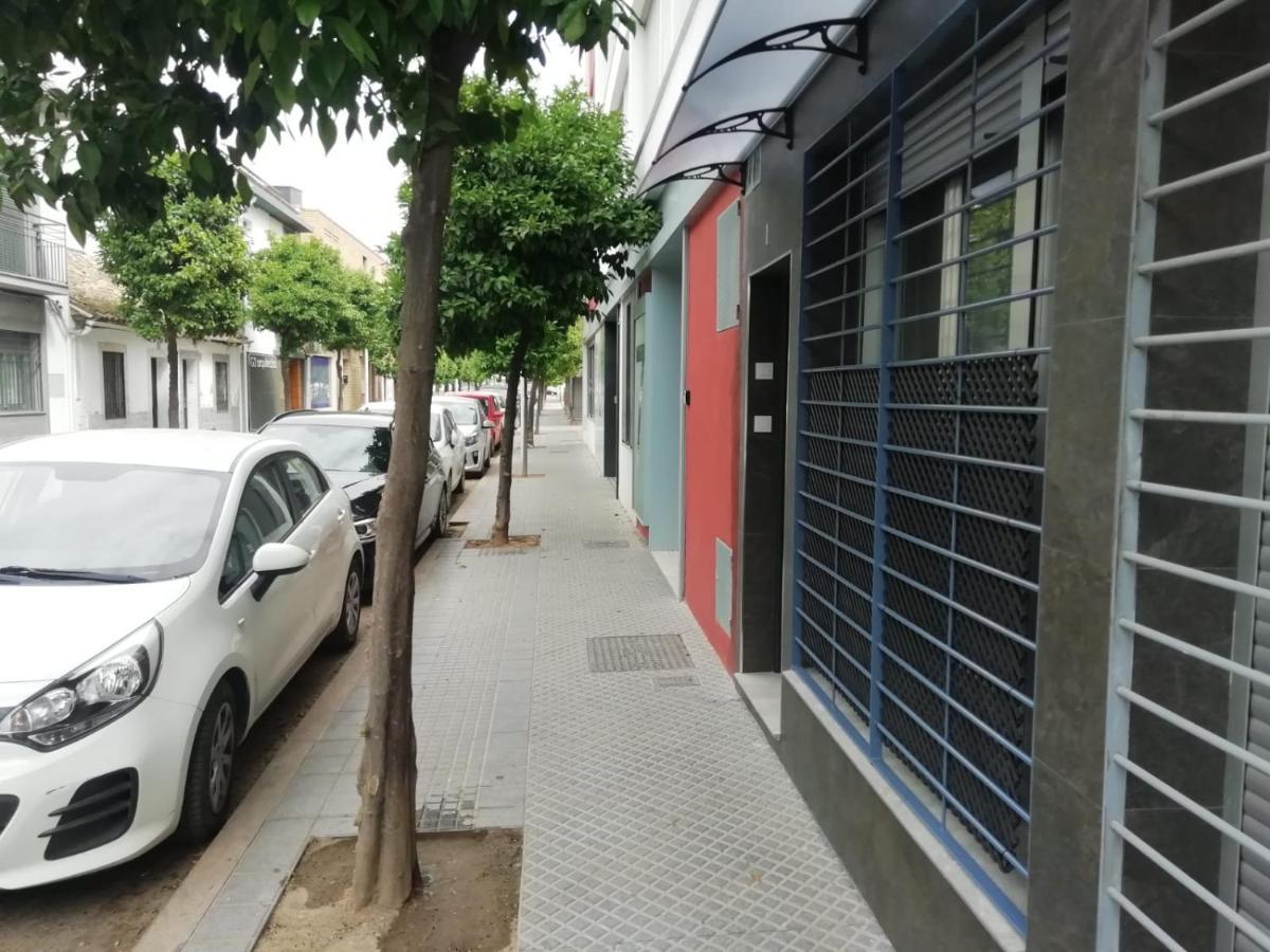 Loft La Calahorra Con Posibilidad De Aparcamiento Pregunta Por El Pack Mas Amor Córdoba Exterior foto